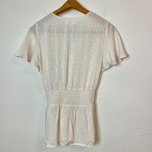 Max Studio Ivory Short Sleeve Blouse NWT - Picture 8 of 10